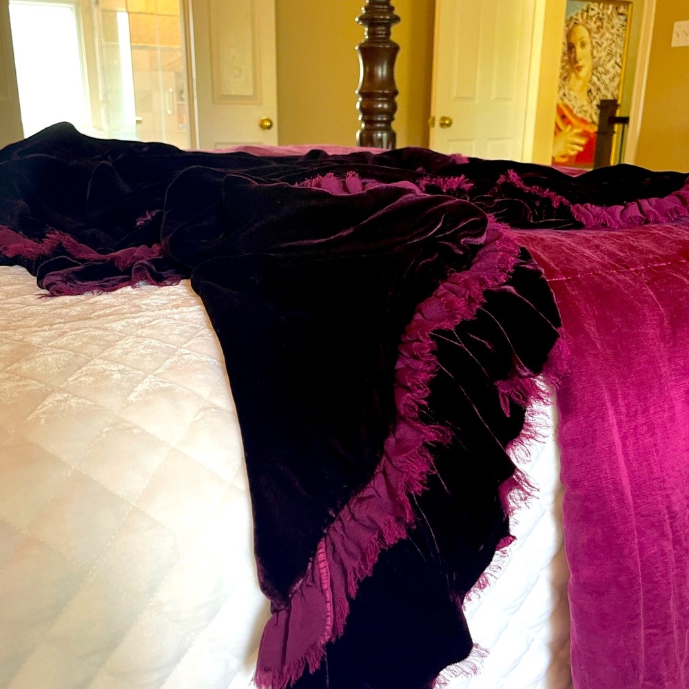 Bella Notte Loulah Blanket
